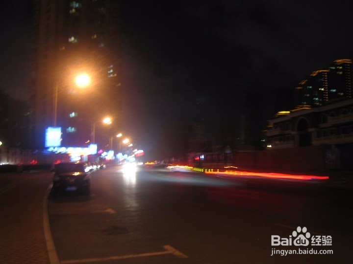 老年人怎样拍夜间道路画面