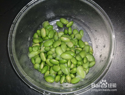 青椒毛豆米的做法