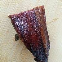 怎么做美味的腊肉土豆焖饭