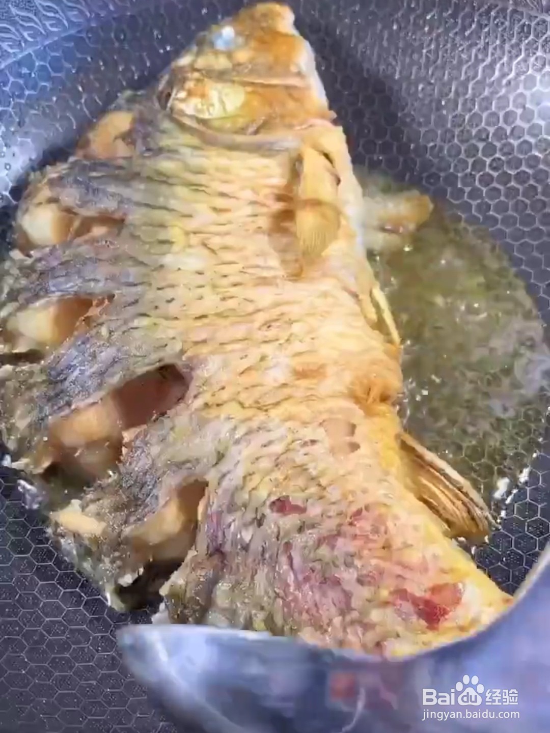 香辣红烧鲤鱼的做法