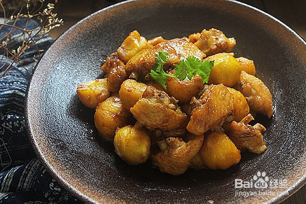 栗子焖鸡翅怎么做