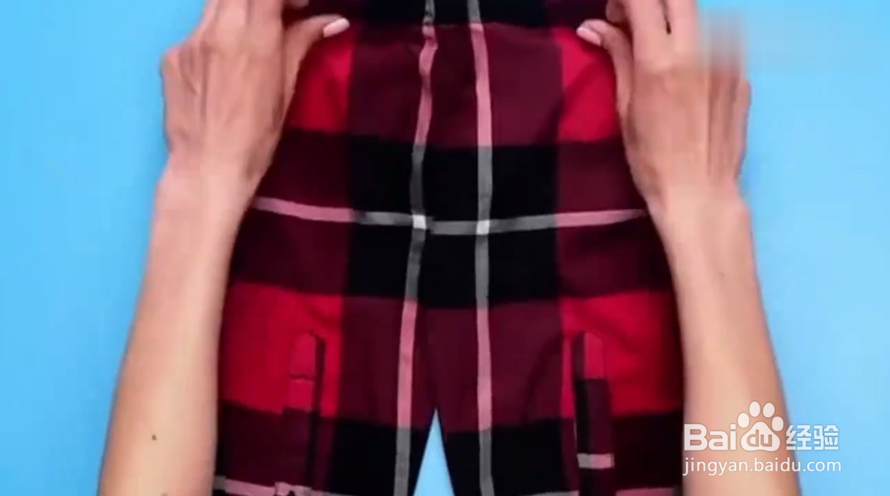 如何用大人的衣服DIY改装成小孩衣服？