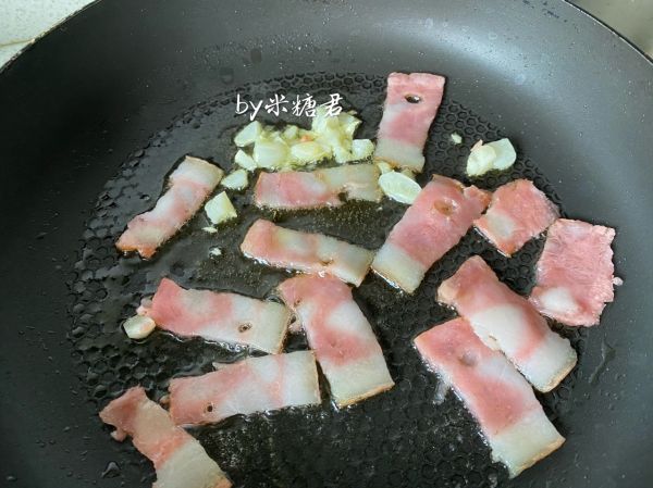 奶油培根意大利面