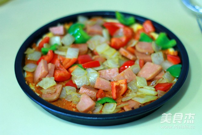 味道丰富的火腿披萨