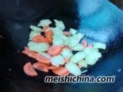 废物也美味——肉片西兰花菜梗