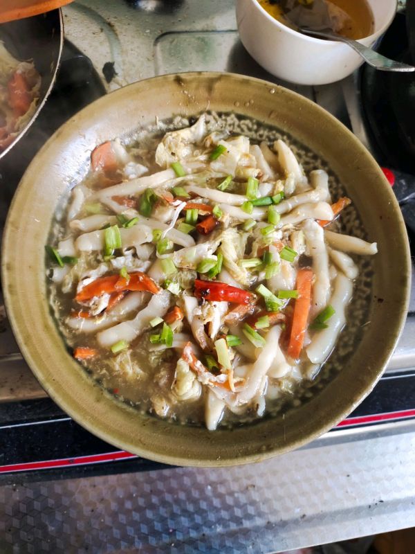 清淡养胃蛋花刀削面