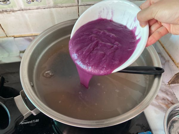 椰汁紫薯西米露