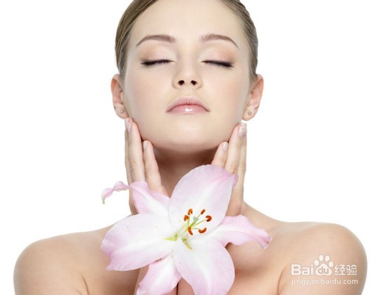 女孩子怎么使用护肤品？