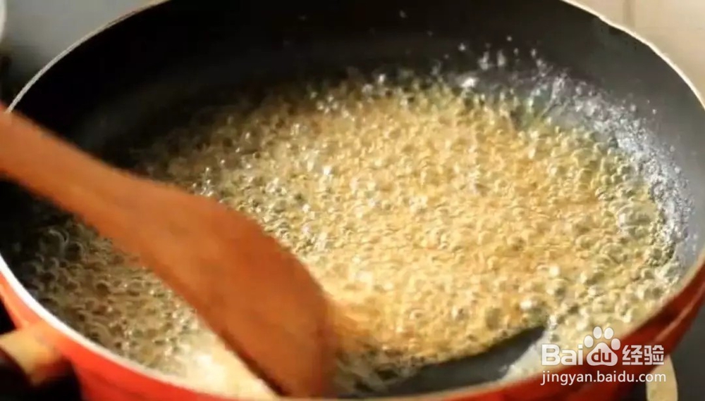 包菜换一种新吃法,整个往锅里一放