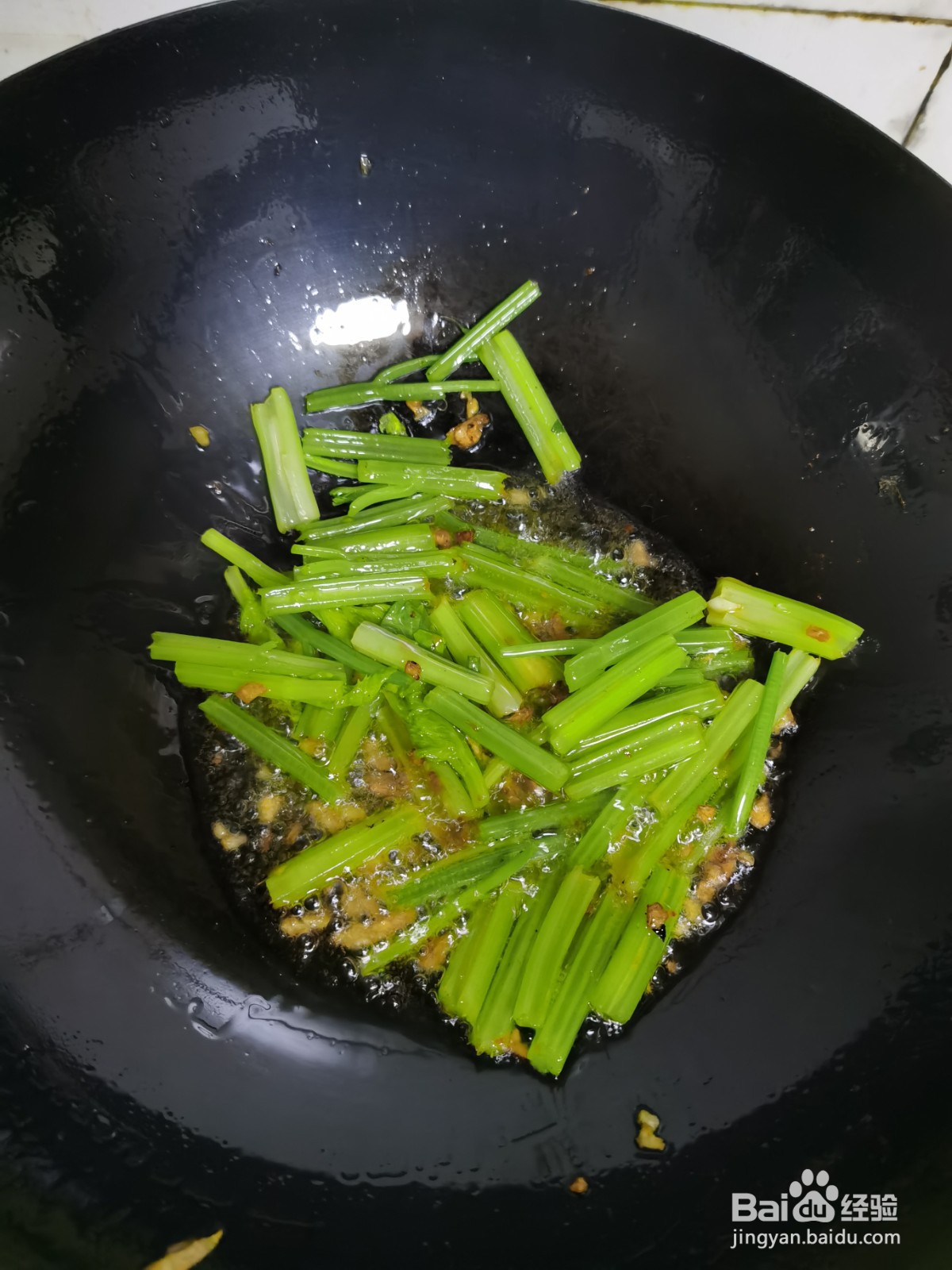 家常菜芹菜炒香干