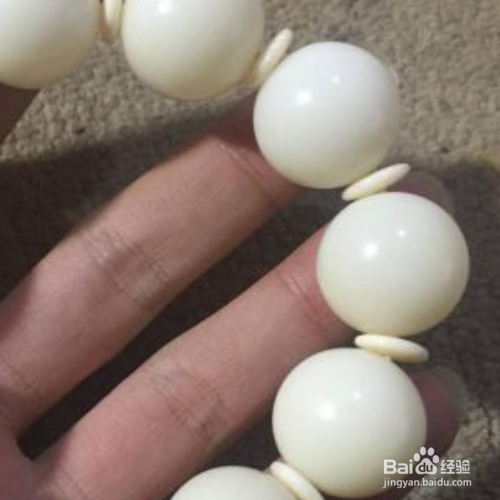 白色菩提根最简单鉴定方法