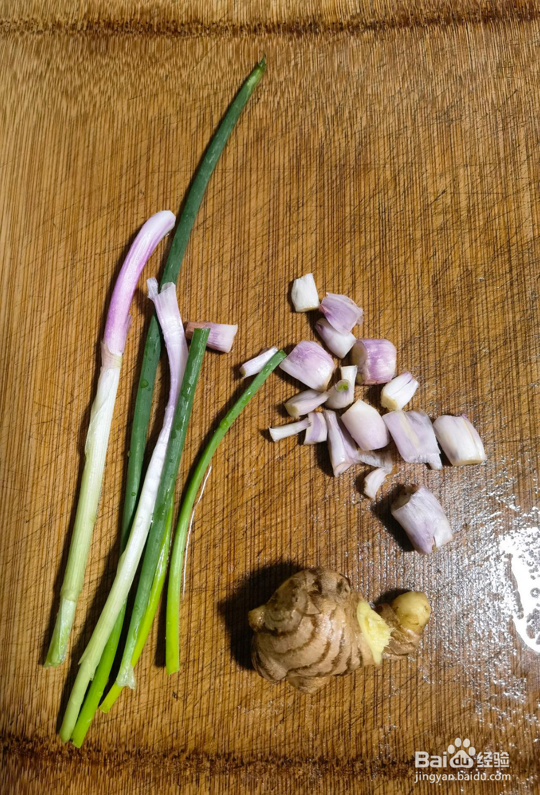 滑嫩手撕鸡的做法