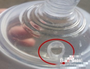 奶瓶排气孔使用方法?