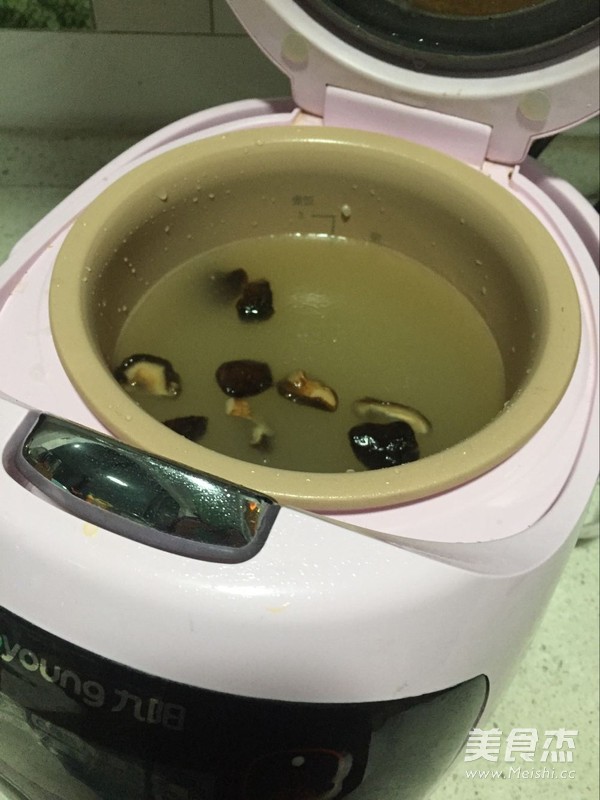 香菇青菜粥的做法