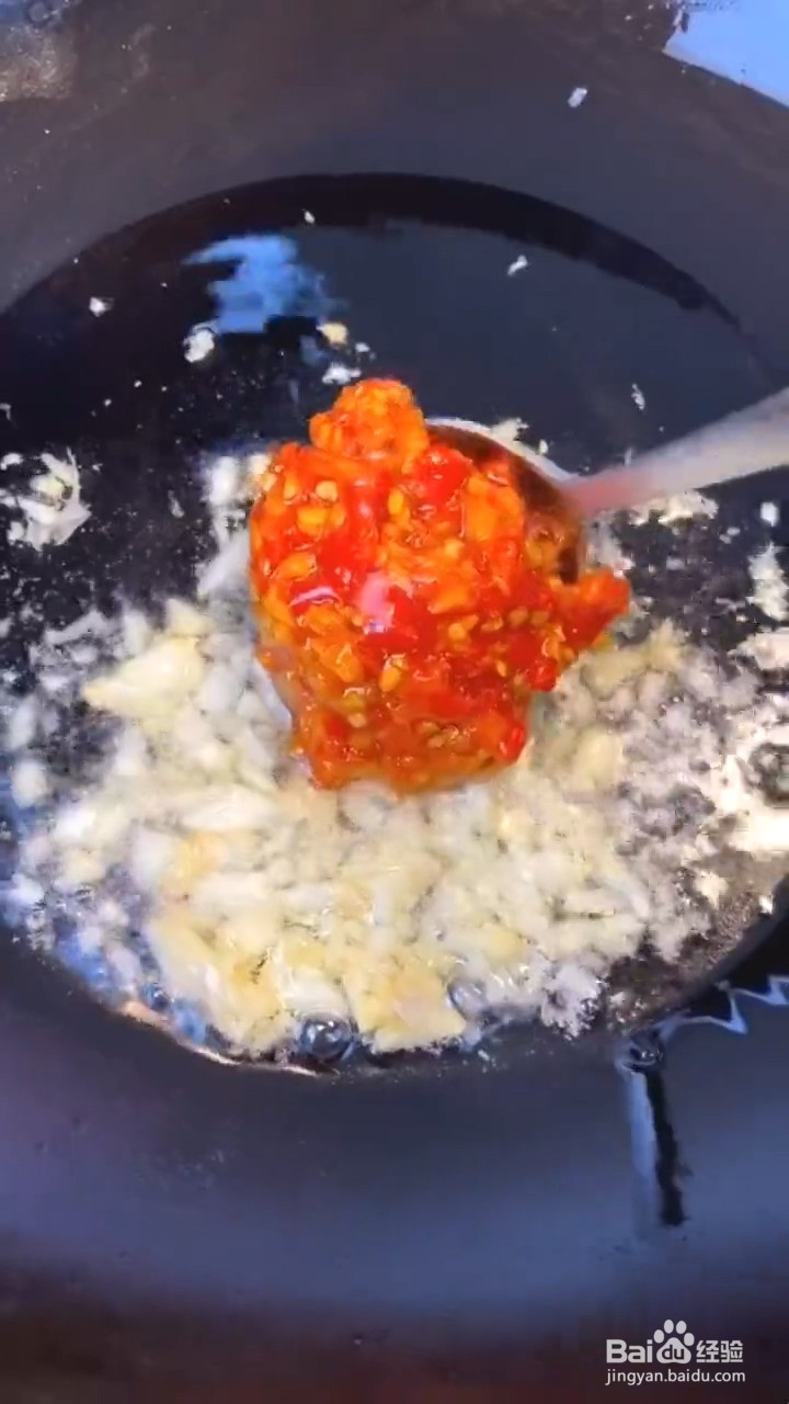 如何制作营养好吃又下饭的剁椒鱼头