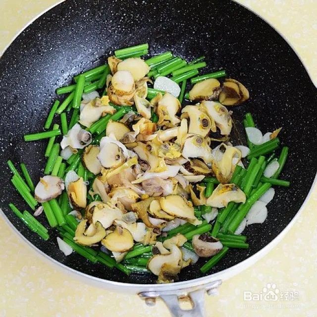 韭菜苔炒螺片