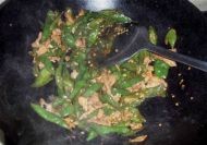 辣椒炒肉家常做法