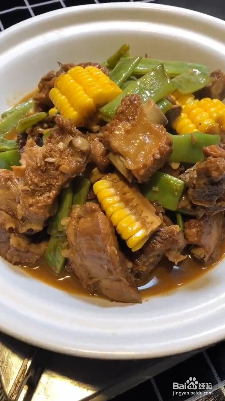 如何在家自制排骨烧豆角