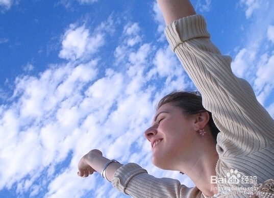 如何走出“小我”的控制圈