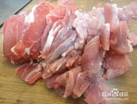 葱爆羊肉的做法,羊肉鲜嫩无膻味
