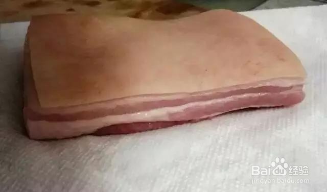 芋头扣肉的做法