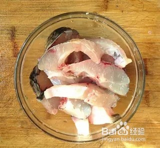 酸里回甜:酸辣鱼