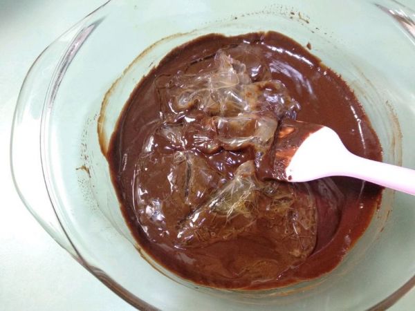 丝滑巧克力慕斯蛋糕