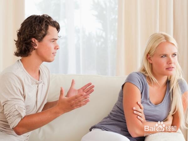 面对他人的批评我们该怎么做？