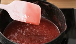 草莓果酱和草莓牛奶的做法