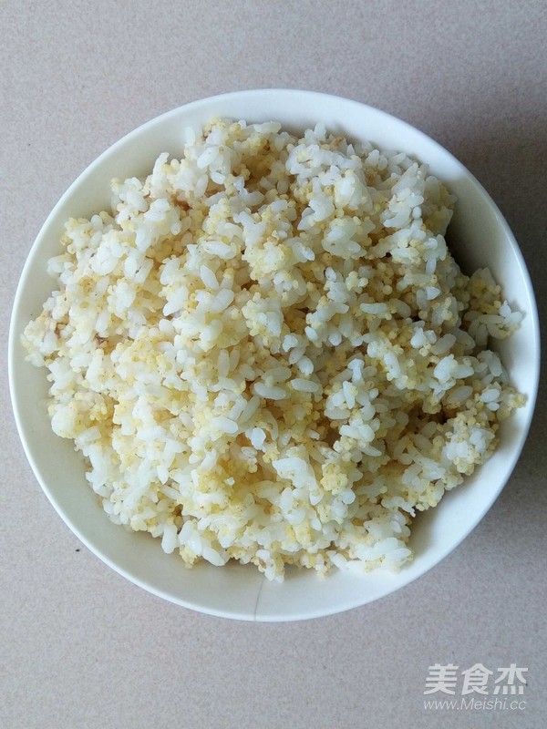 杂蔬炒二米饭