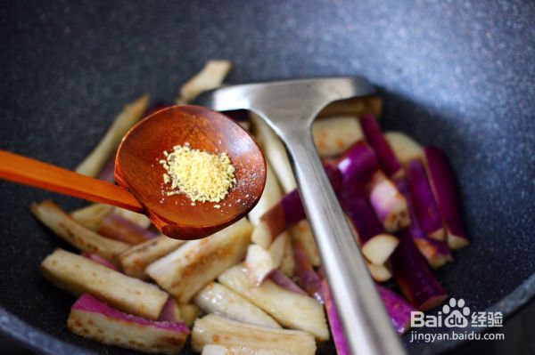 海虾肉片辣炒茄条