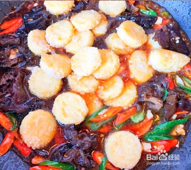 超下饭香辣木耳豆腐