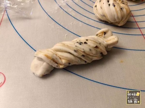 花生酱绣球花卷