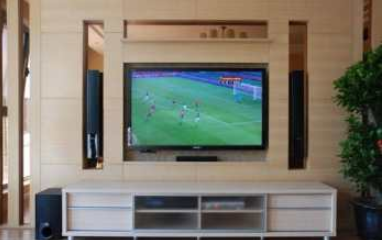 18厚颗粒板可以挂电视机吗