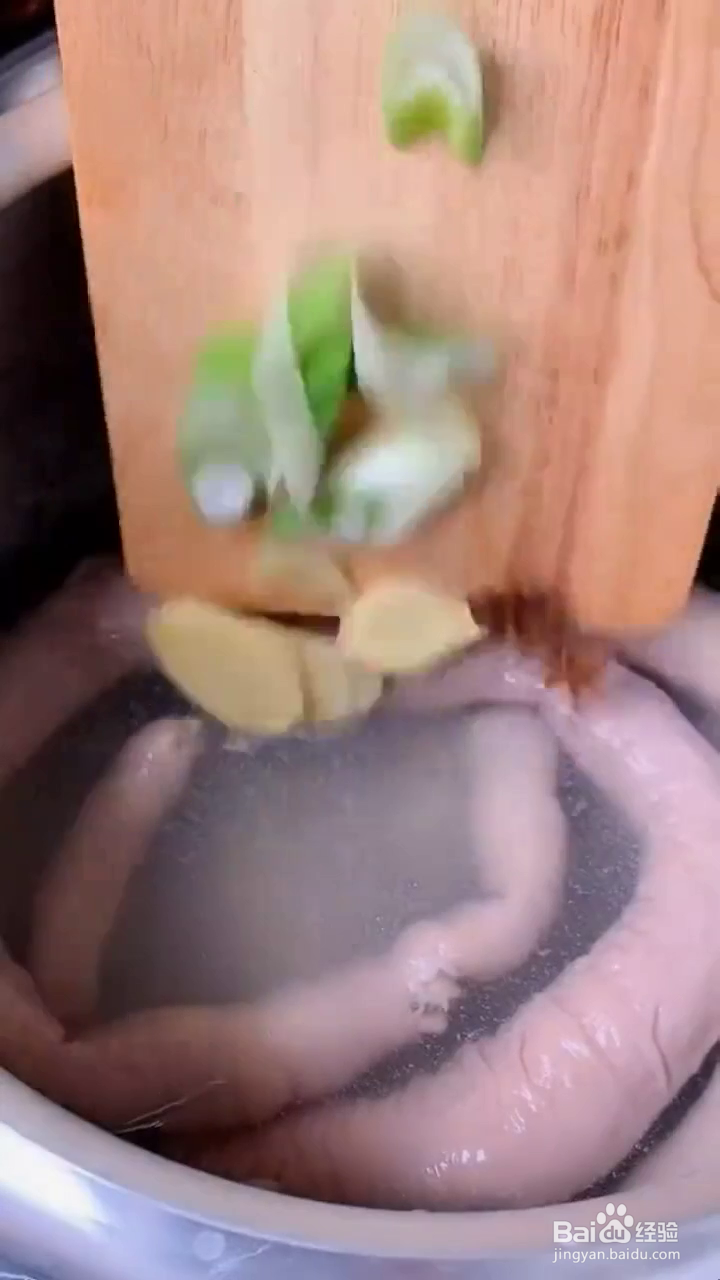 如何制作好吃的猪大肠?