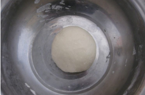 紫薯双色卷做法