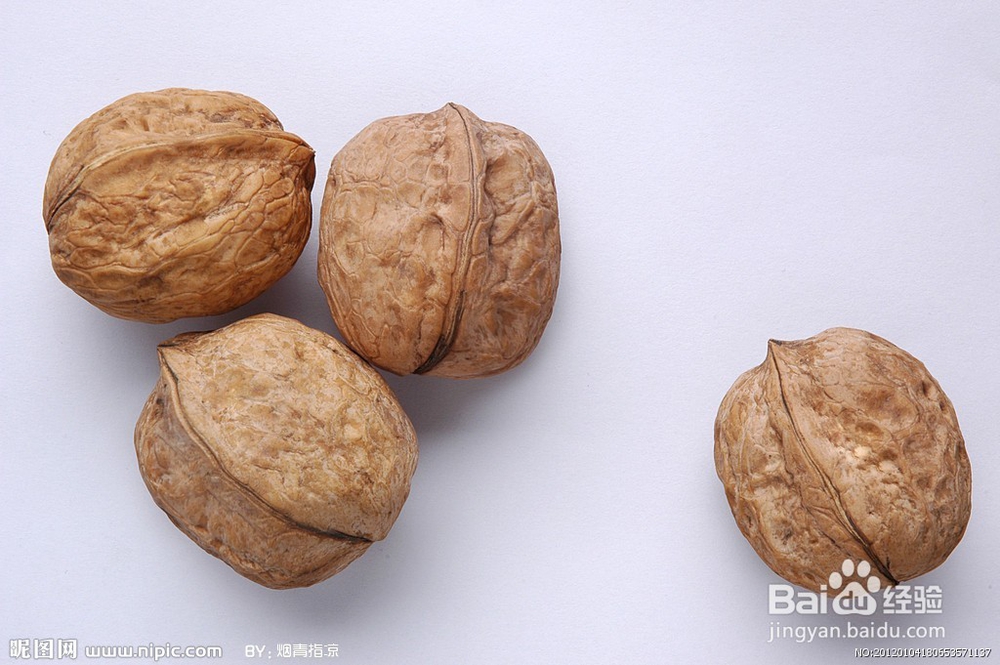 怎么完整的剥核桃？