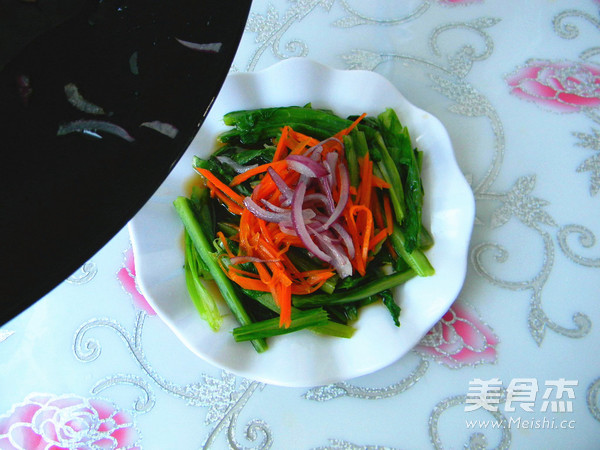 白灼油麦菜的做法