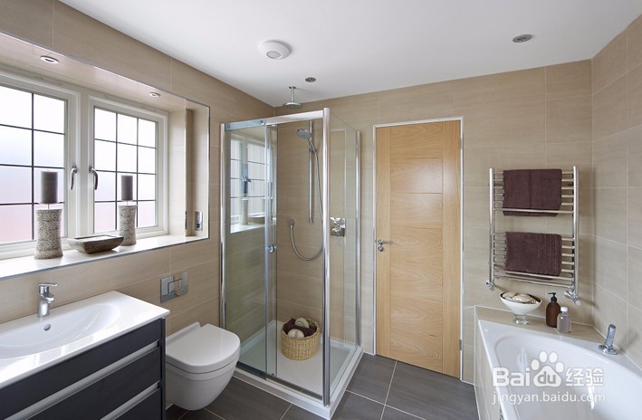 卫生间门选择内推和外拉的几种情况