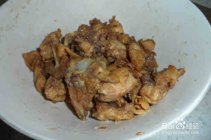 土豆香菇炖鸡肉的做法