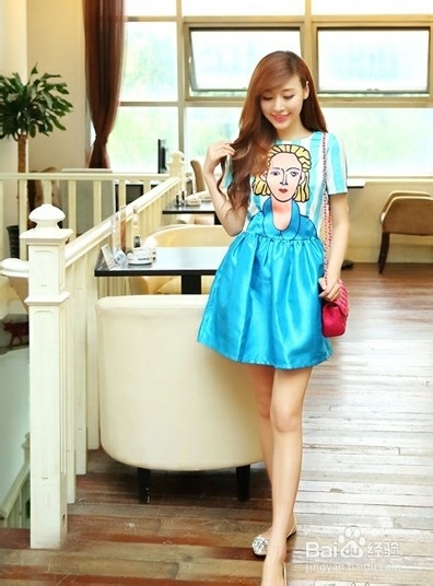 菜鸟必学盛夏搭配术 轻熟女美搭最浪漫