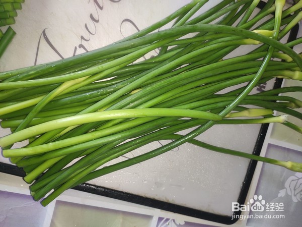 家常版蒜薹炒鸡蛋