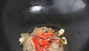 豉汁蒜苗炒腊肉的做法