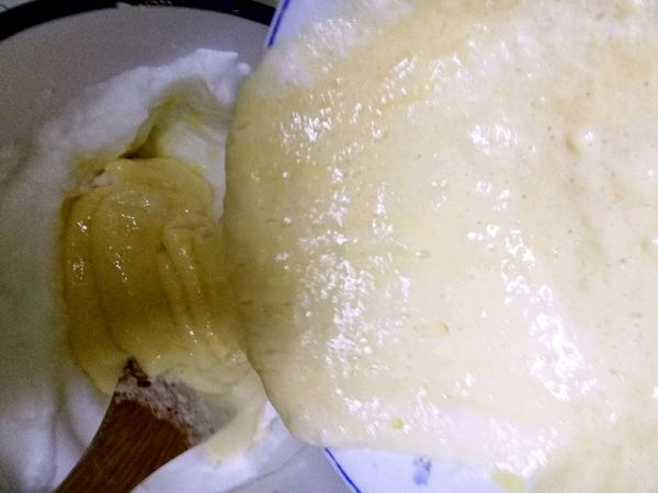 肉松面包夹蛋糕