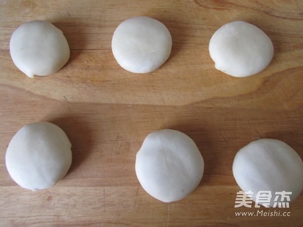 栗香梅花酥的做法