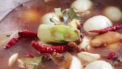 在家卤鸡蛋，1个成本不到1块钱，好吃又美味