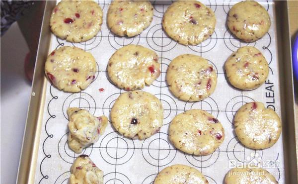 简单做喜欢的蔓越莓核桃酥