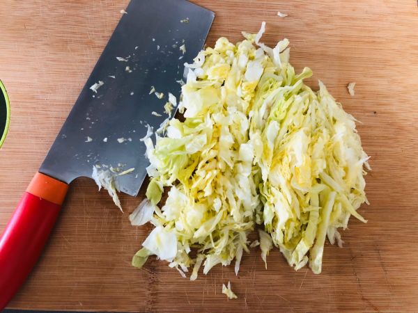 金枪鱼三明治配水波蛋