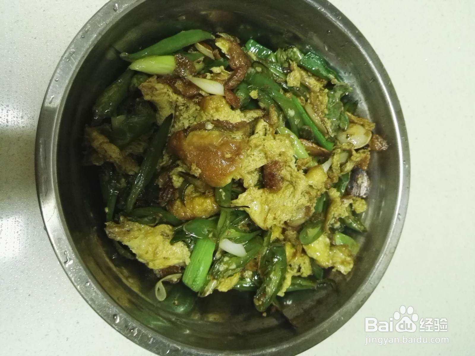 快手菜青椒炒鸡蛋的做法