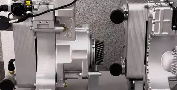 法士特变速箱液力缓速器加多少油